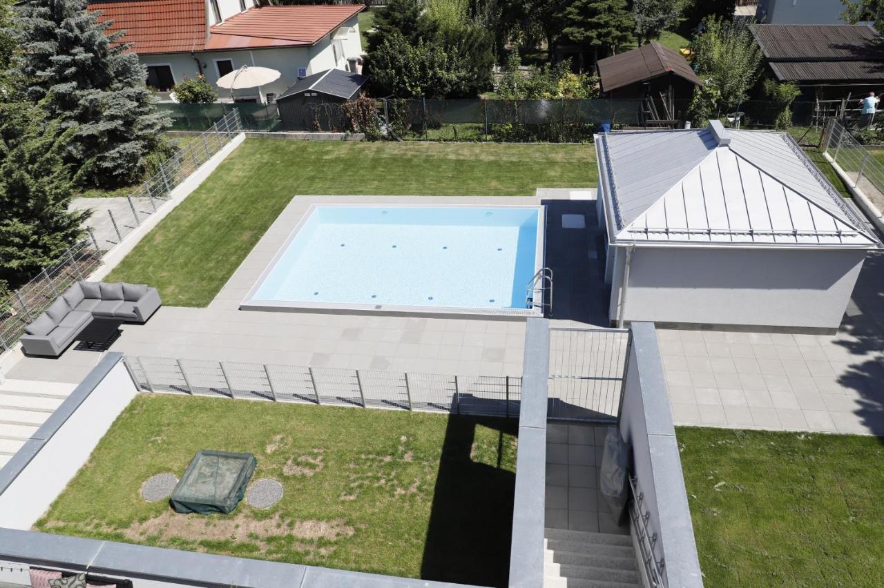 Rooftop Terrace, Free Garage Parking And Pool! Wina Bagian luar foto