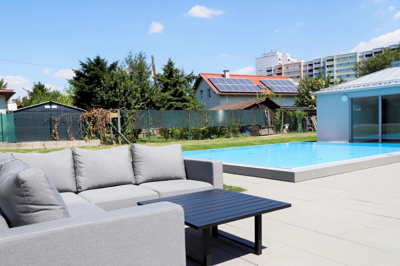 Rooftop Terrace, Free Garage Parking And Pool! Wina Bagian luar foto